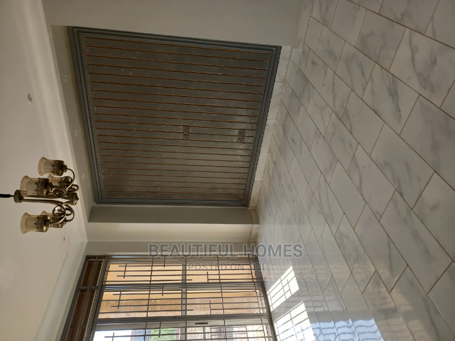 Furnished 5bdrm Duplex in Kyanja Corporate, Central Division for Sale in Central Division