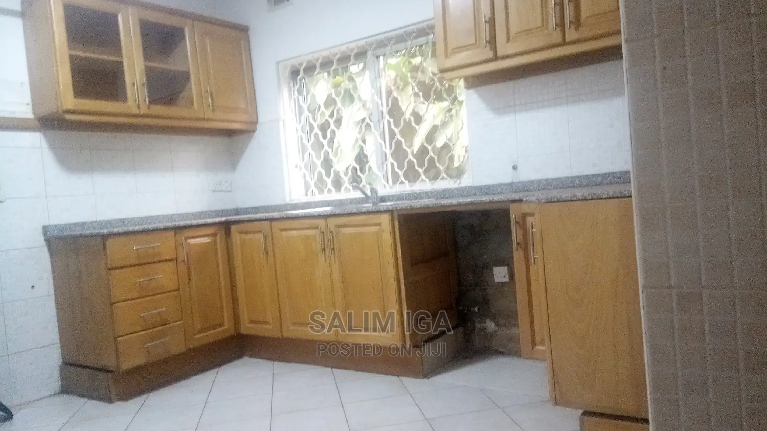 3bdrm Villa in Kololo Property, Central Division for Rent in Central Division