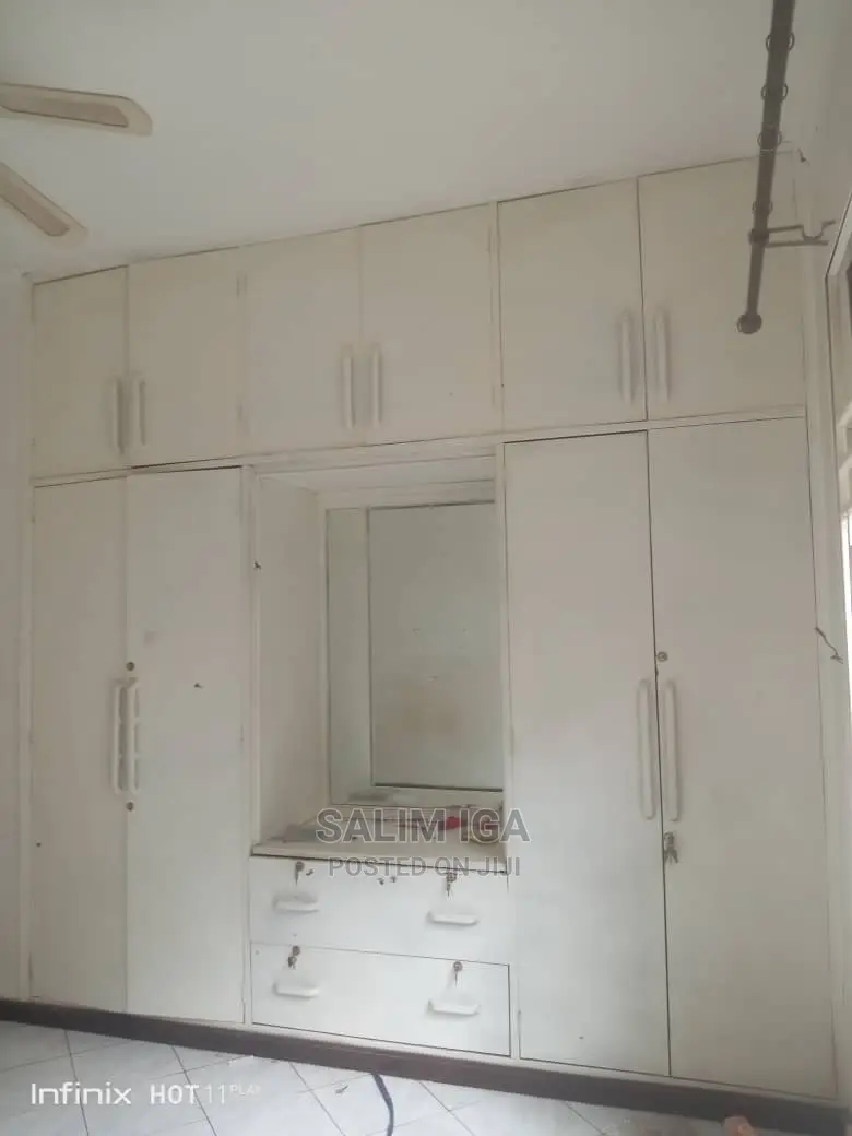 4bdrm Duplex in Kololo Property, Central Division for Rent in Central Division