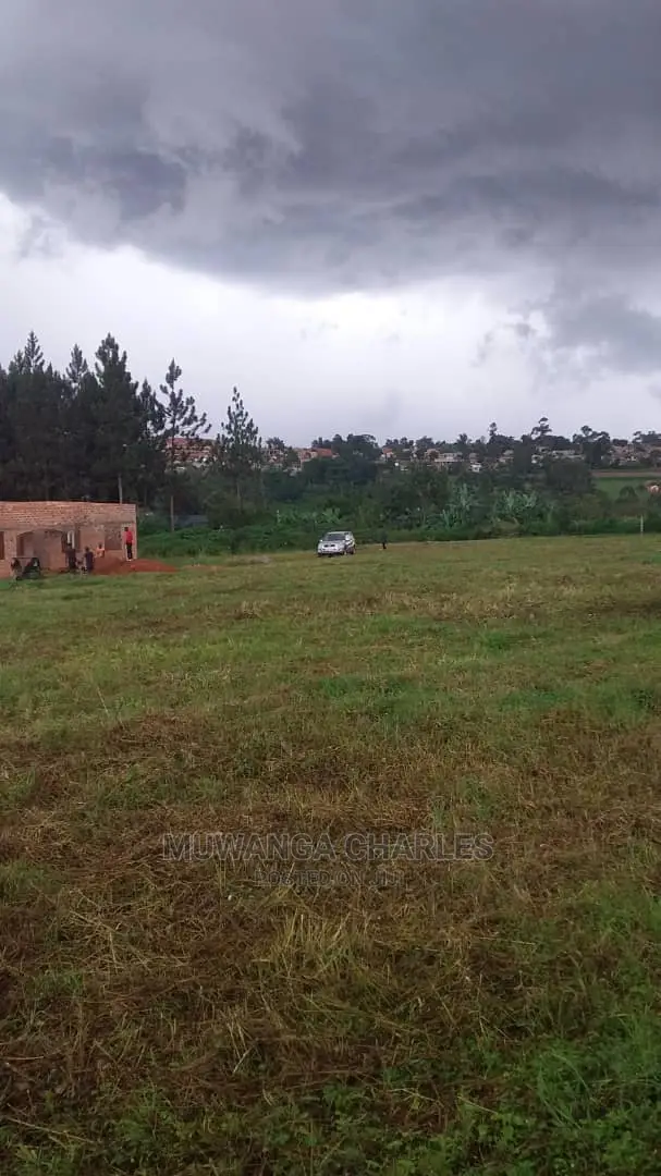 Plots in Kitende Entebbe Road for Sale in Central Division