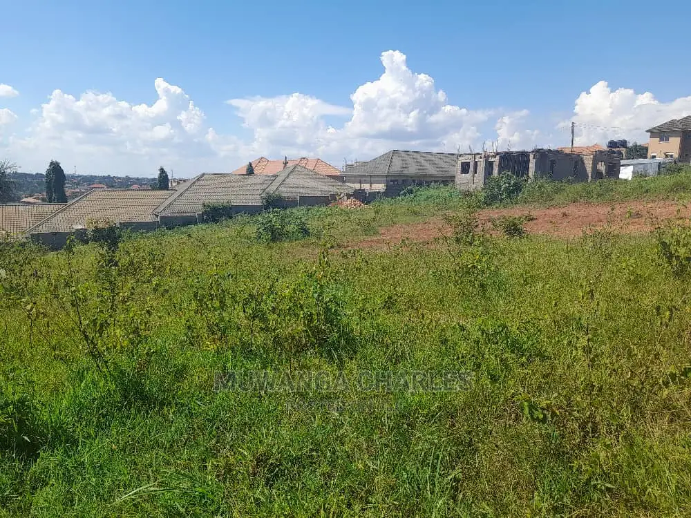 100by50ft Plot in Buwate in Central Division
