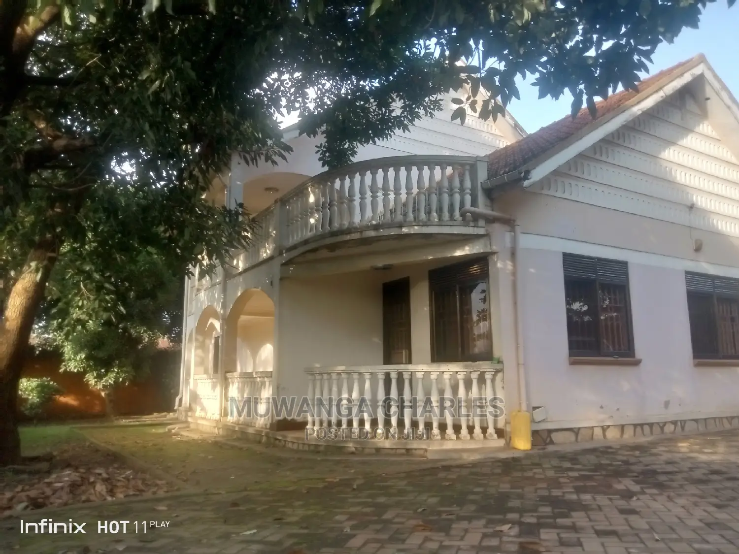 5bdrm Duplex in Fs Properties Ltd, Central Division for Sale in Central Division