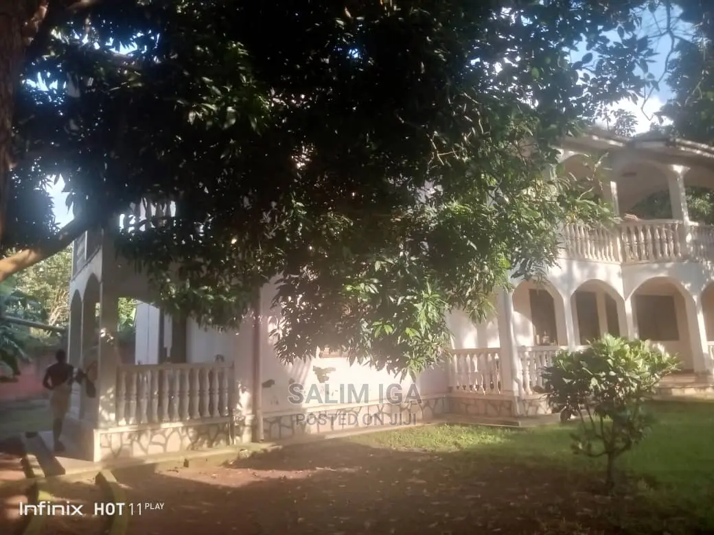 4bdrm Duplex in Kololo Property, Nakawa for Sale in Nakawa