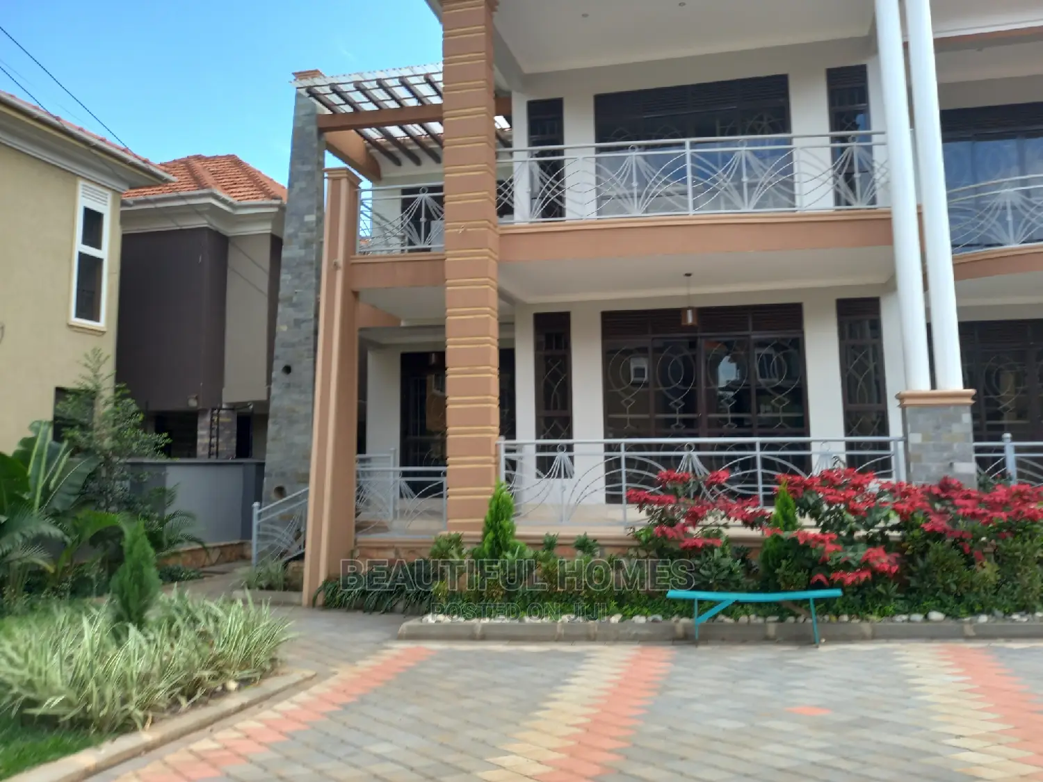 Furnished 6bdrm Mansion in Kyanja Corporate, Nakawa for Sale in Nakawa