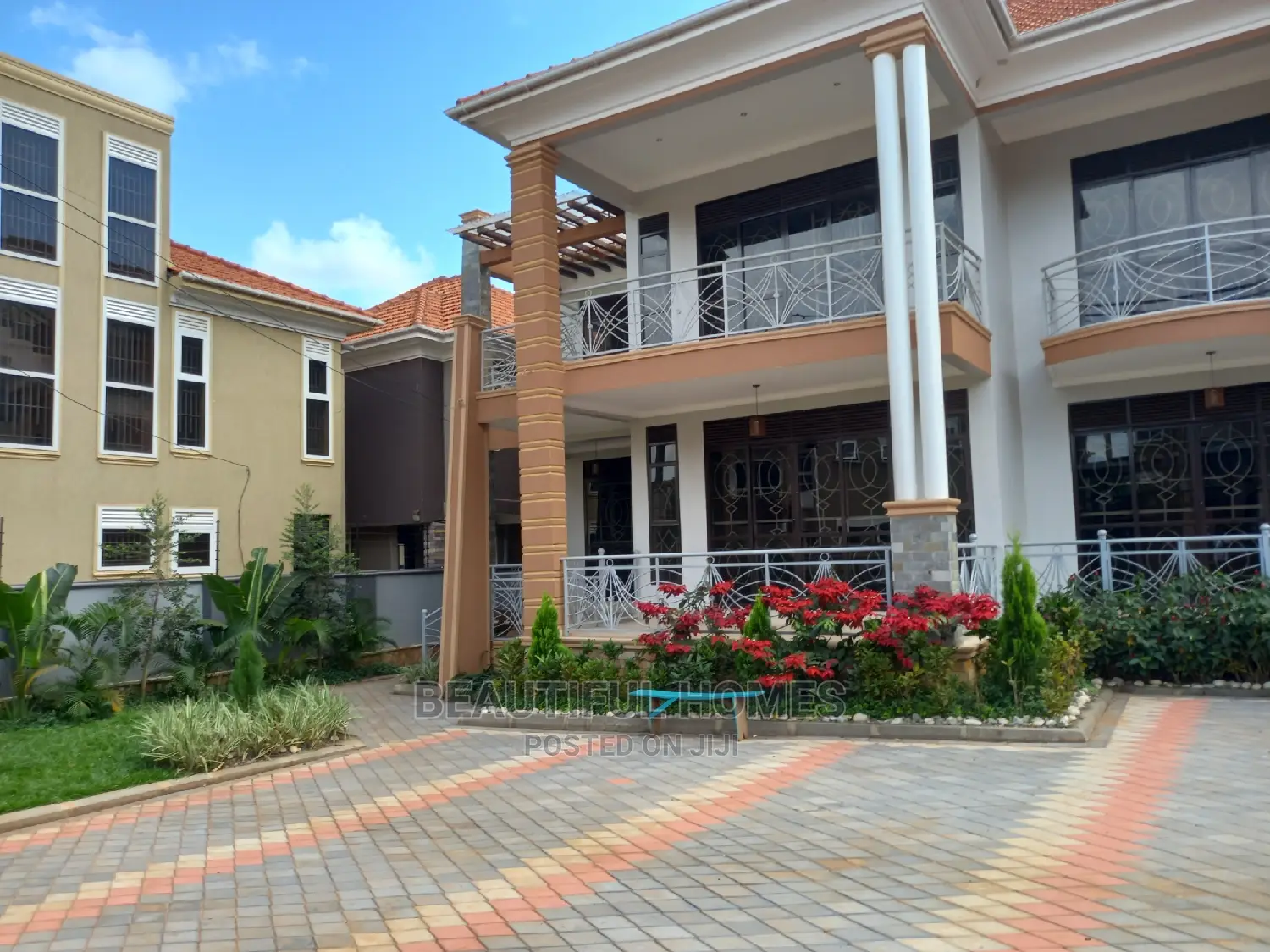 Furnished 6bdrm Mansion in Kyanja Corporate, Nakawa for Sale in Nakawa