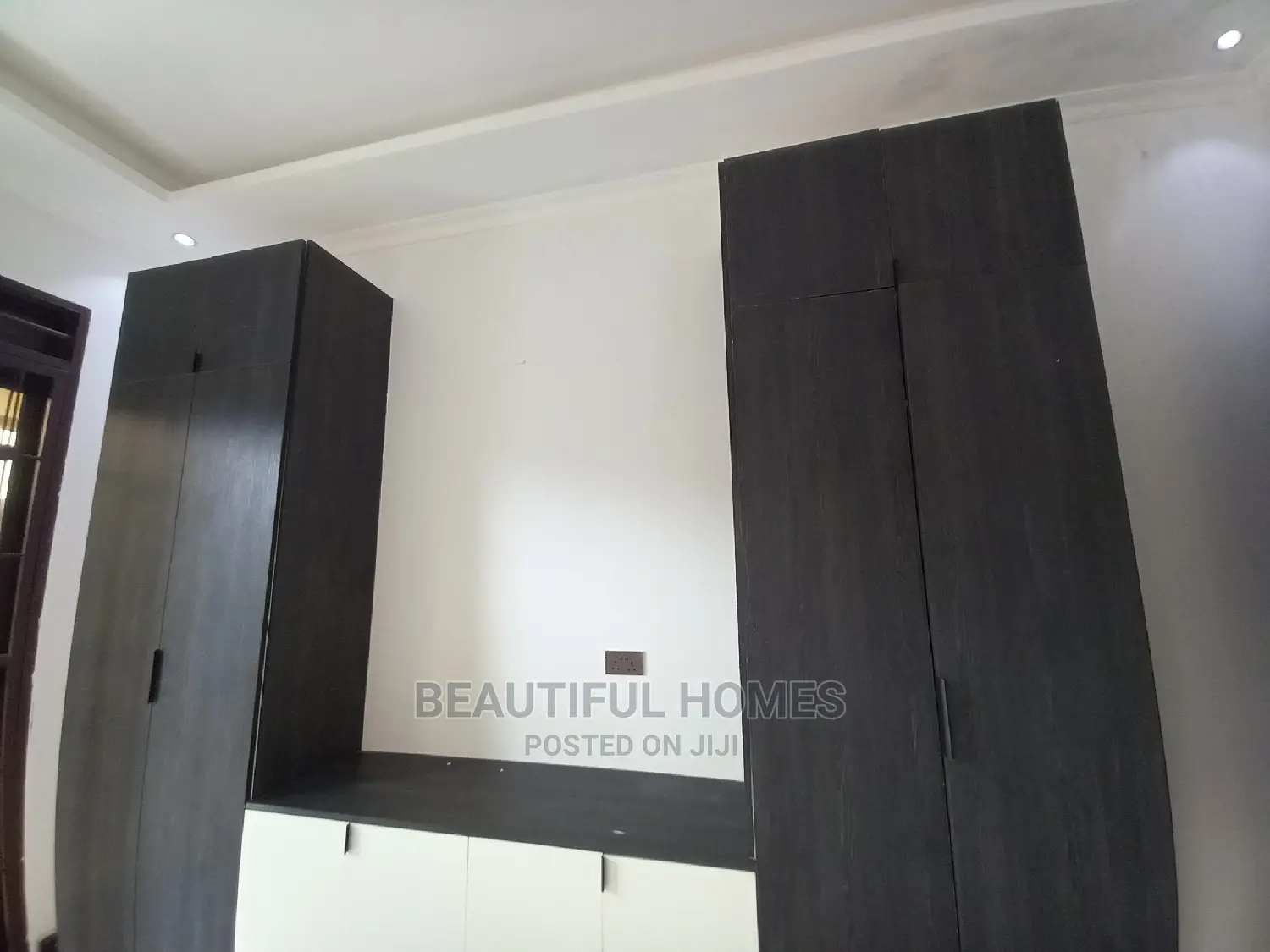 Furnished 5bdrm House in Kyanja, Nakawa for Sale in Nakawa