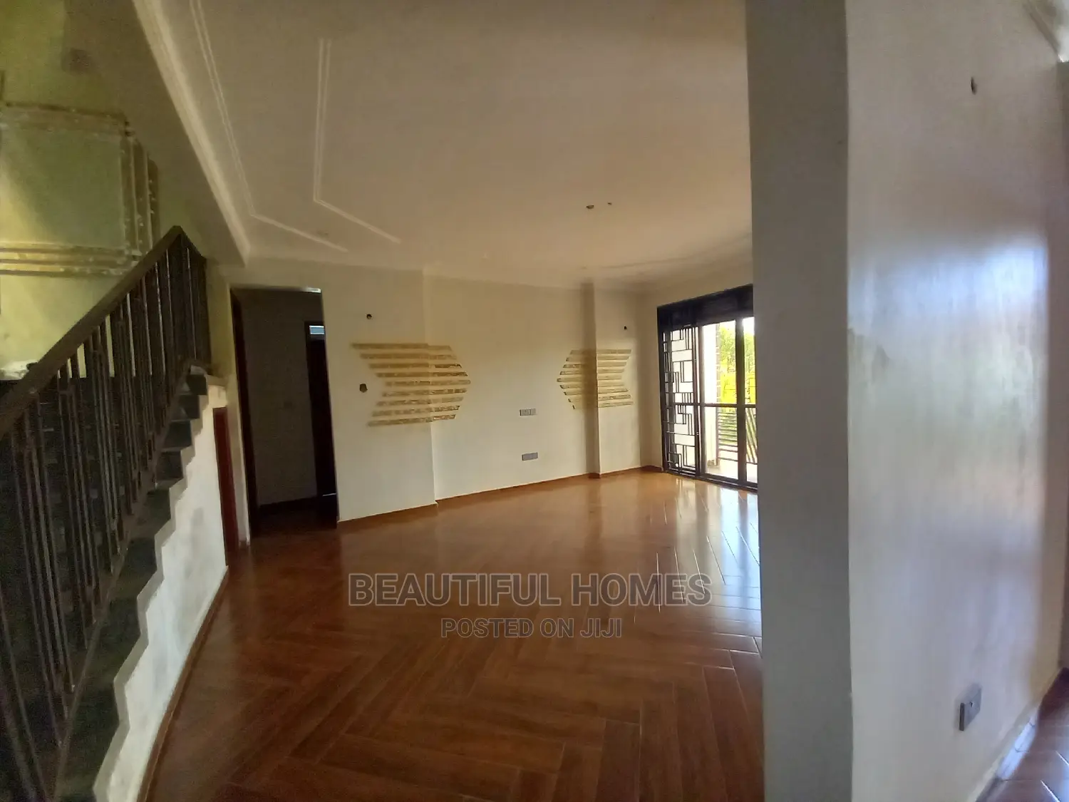 Furnished 5bdrm Duplex in Kyanja, Nakawa for sale in Nakawa
