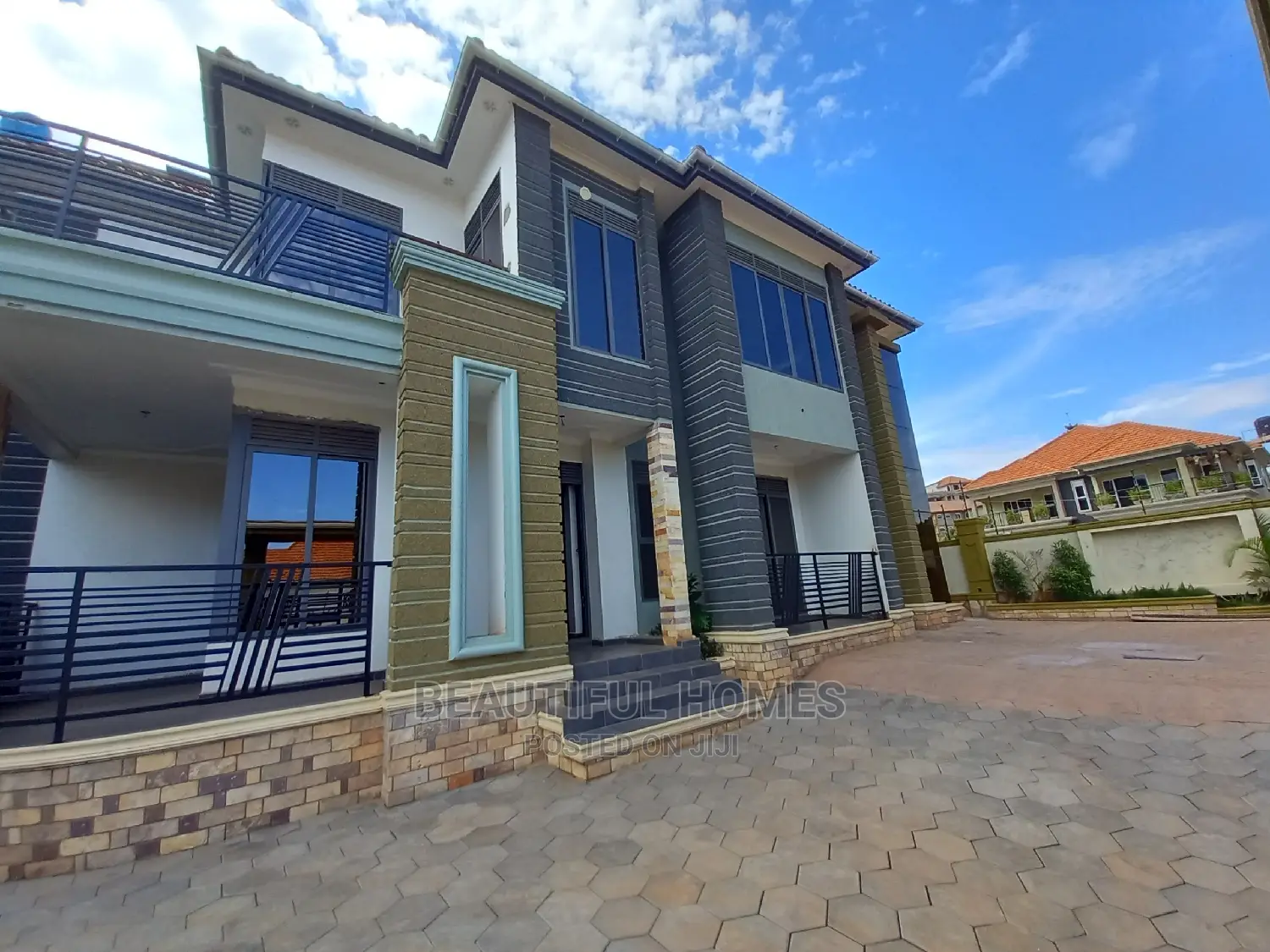 Furnished 5bdrm Mansion in Kyanja Ministers, Nakawa for Sale in Nakawa