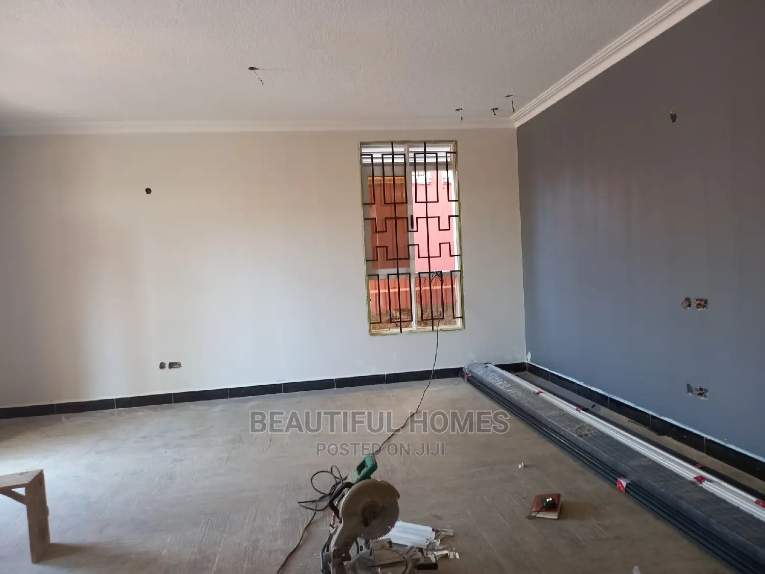 Furnished 6bdrm Mansion in Mansion, Central Division for Sale in Central Division