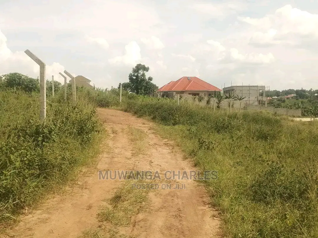 Plots in Gayaza Kimwanyi in Central Division