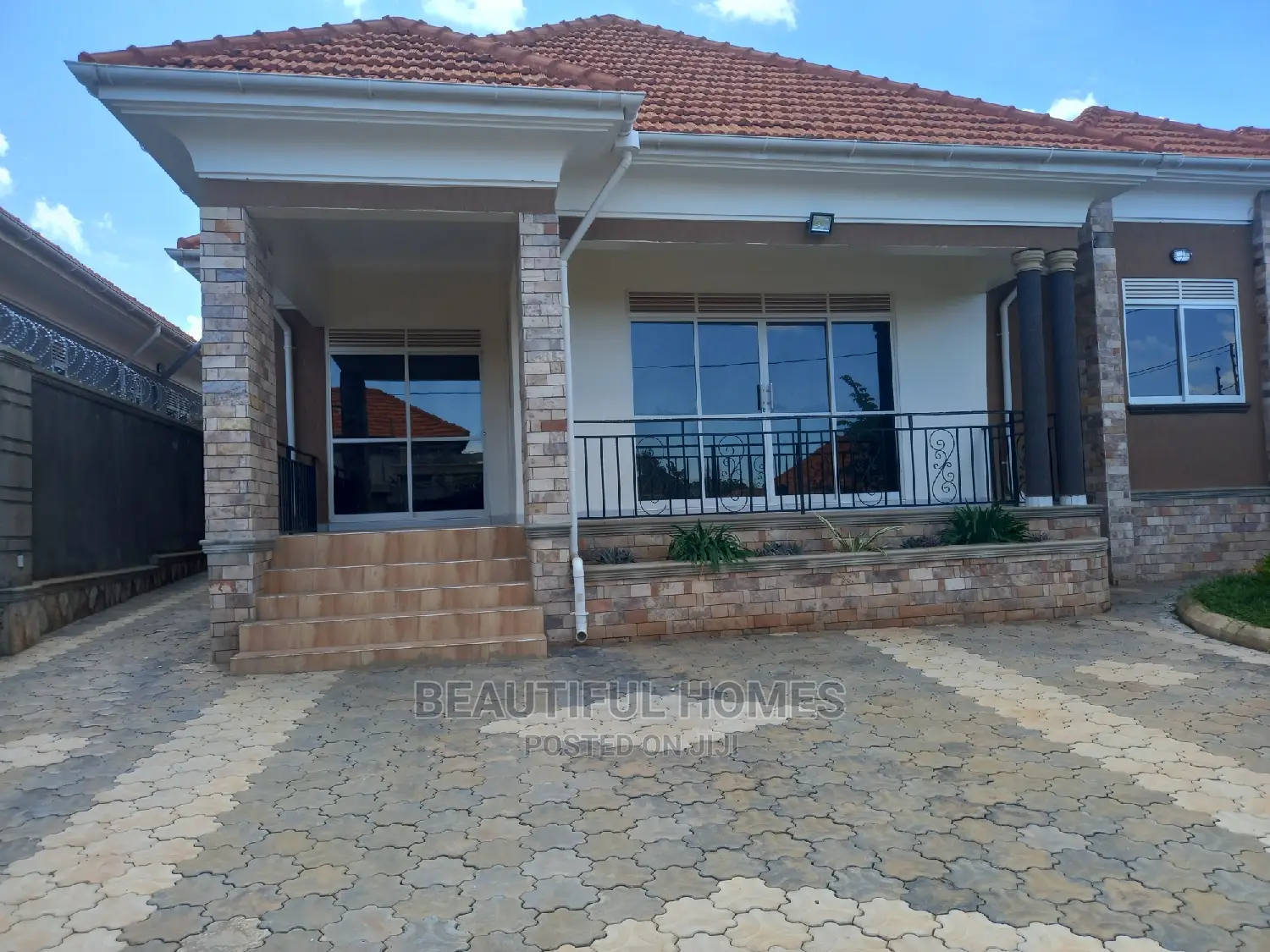 Furnished 4bdrm House in Kira for Sale in Kira