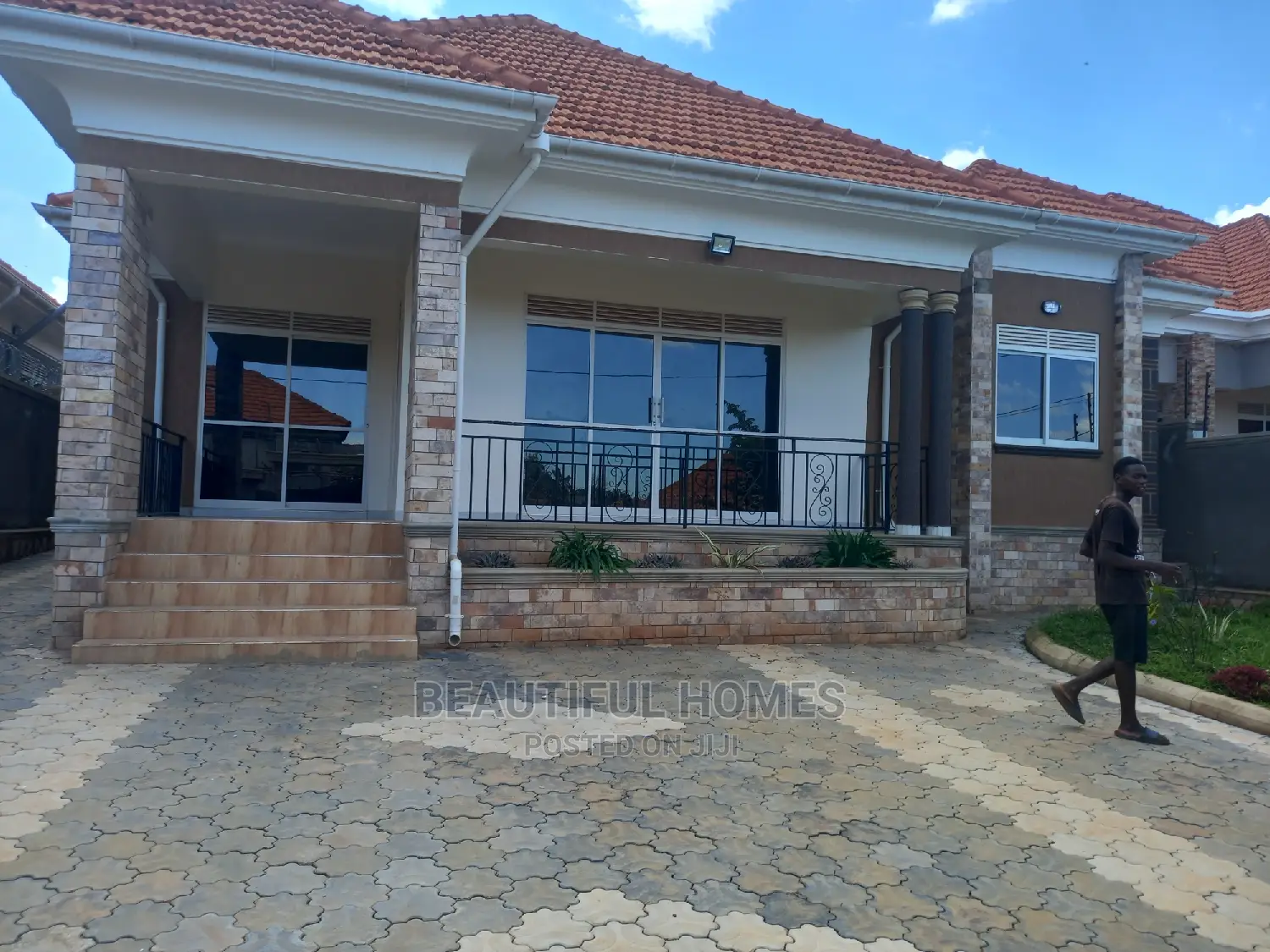 Furnished 4bdrm House in Kira for Sale in Kira