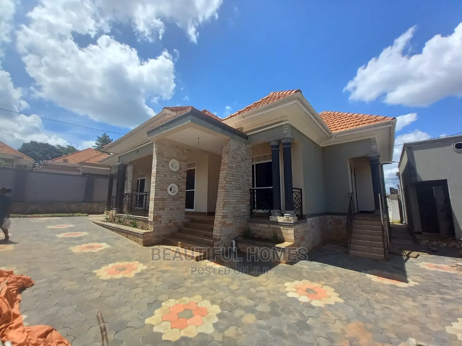 Furnished 4bdrm House in Kira for sale in Kira