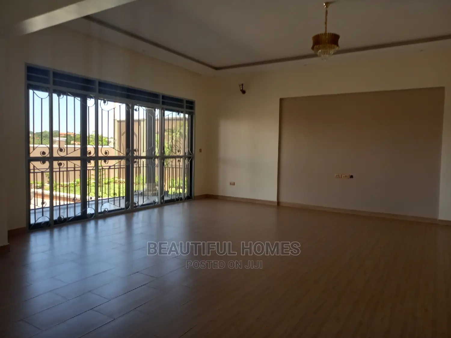 Furnished 4bdrm House in Kira, Central Division for Sale in Central Division