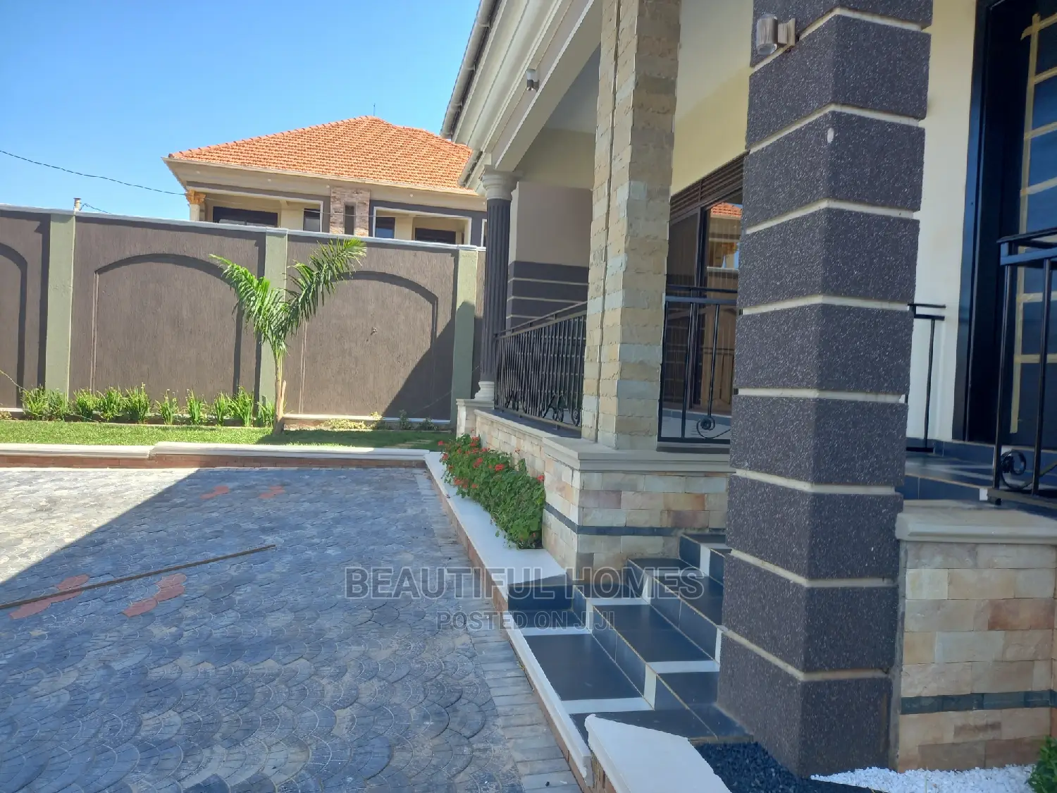 Furnished 4bdrm House in Kira for Sale in Kira