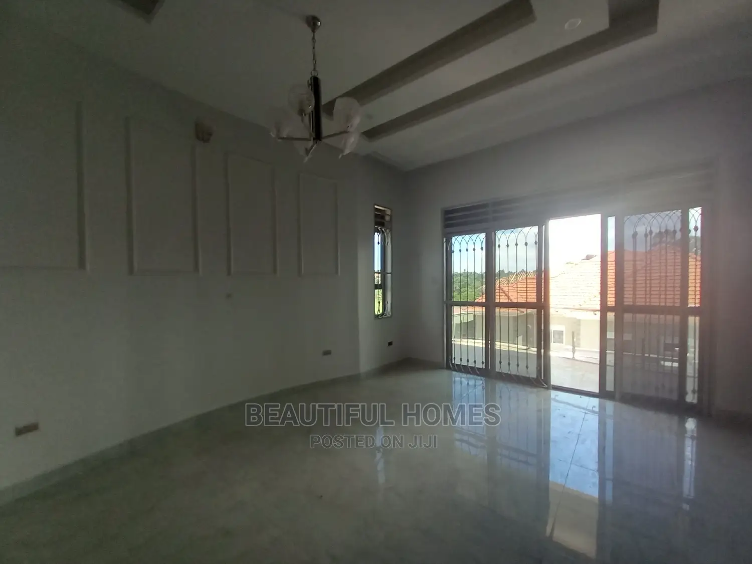 Furnished 6bdrm House in Kira Wealthy for Sale in Kira