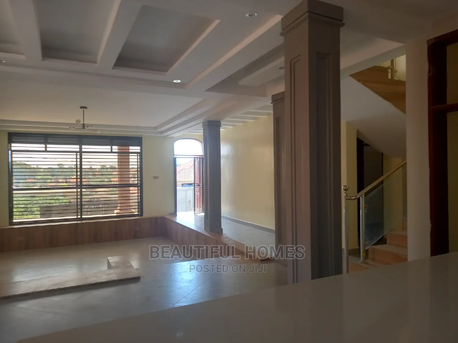Furnished 6bdrm Mansion in Kira First Class for Sale in Kira