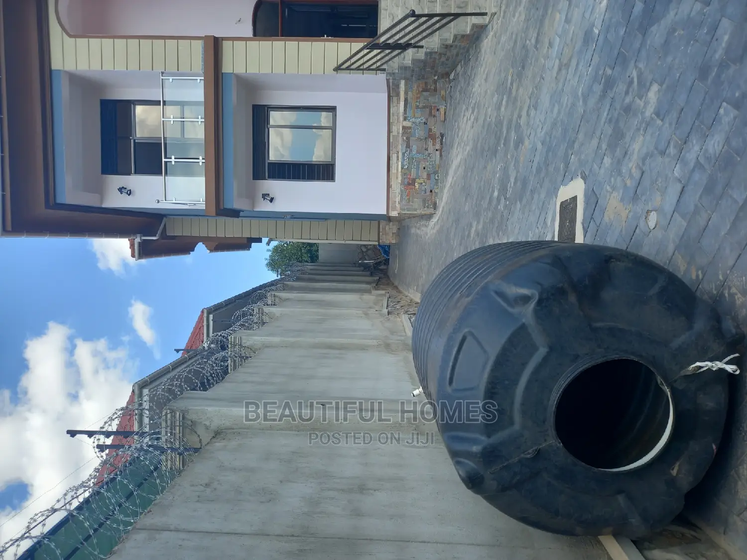 Furnished 6bdrm House in Kira for Sale in Kira