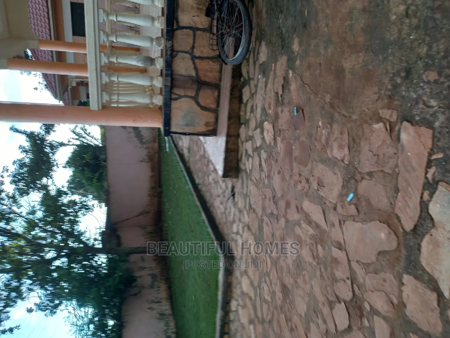 Furnished 4bdrm Bungalow in Kira for Sale in Kira