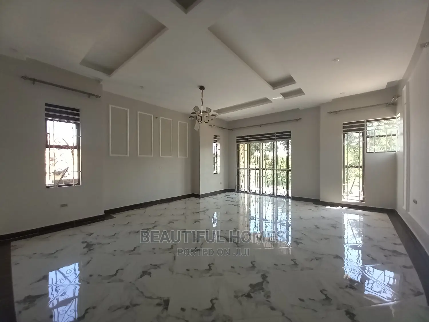 Furnished 6bdrm House in Kira1 for Sale in Kira