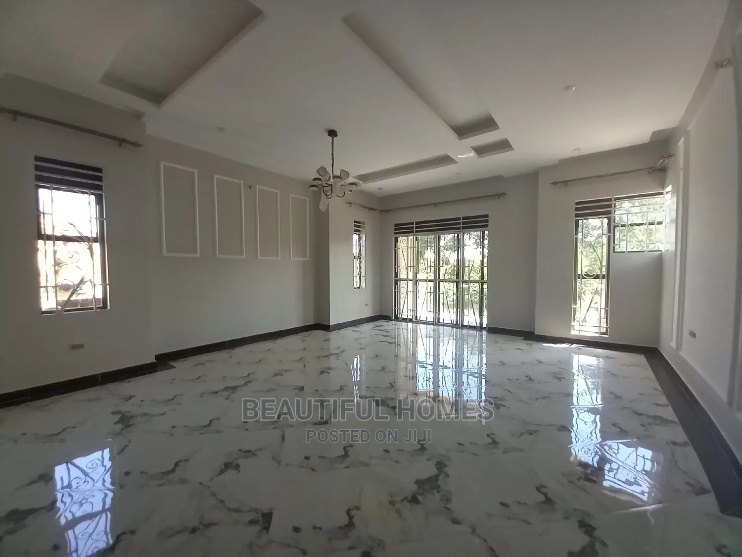 Furnished 6bdrm House in Kira for Sale in Kira