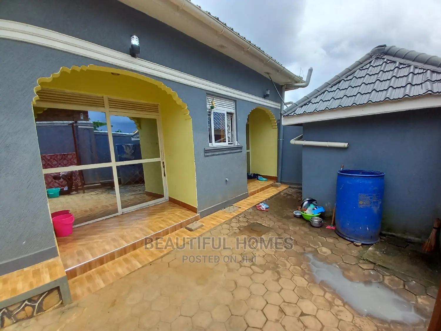 Furnished 1bdrm Apartment in Bweyogerere, Central Division for sale in Central Division