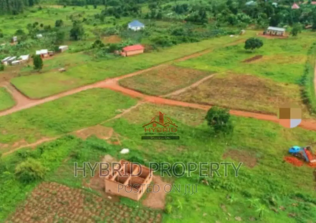 Prime Plots for Sale at Our Bugwanya~[Half London]~Hoima Rd. in Wakiso / Wakiso