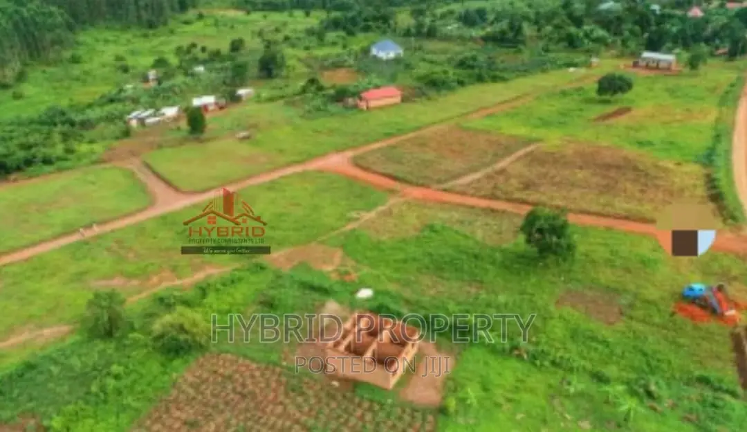 Prime Plots for Sale at Our Bugwanya~[Half London]~Hoima Rd. in Wakiso / Wakiso