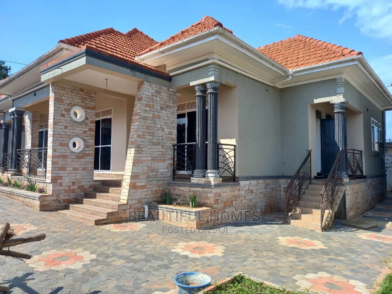 Furnished 4bdrm Bungalow in Kira Corporate for sale in Kira