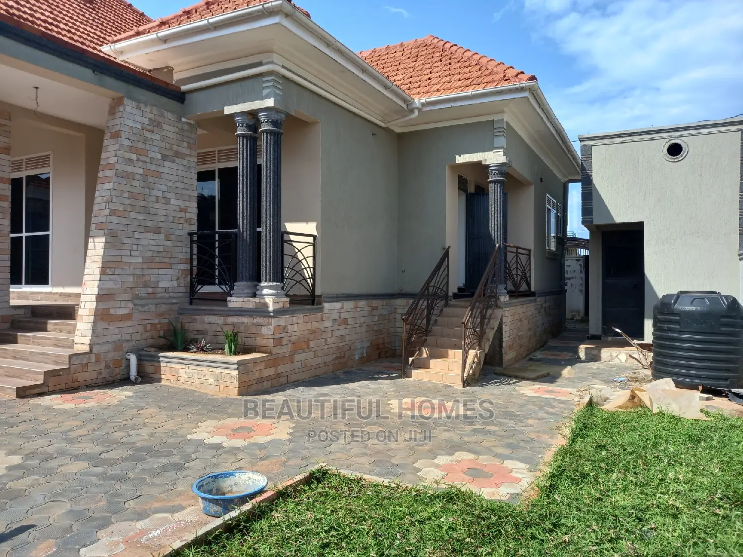Furnished 4bdrm Bungalow in Kira for sale in Kira