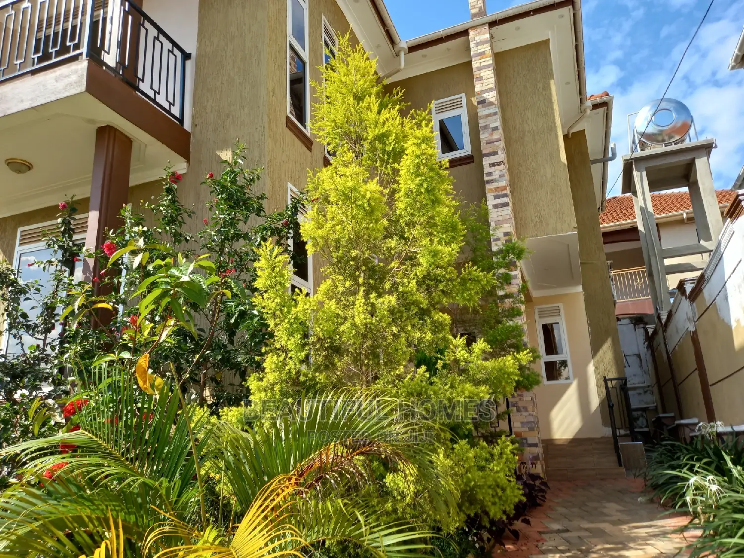 Furnished 4bdrm House in Kira Corporate for sale in Kira