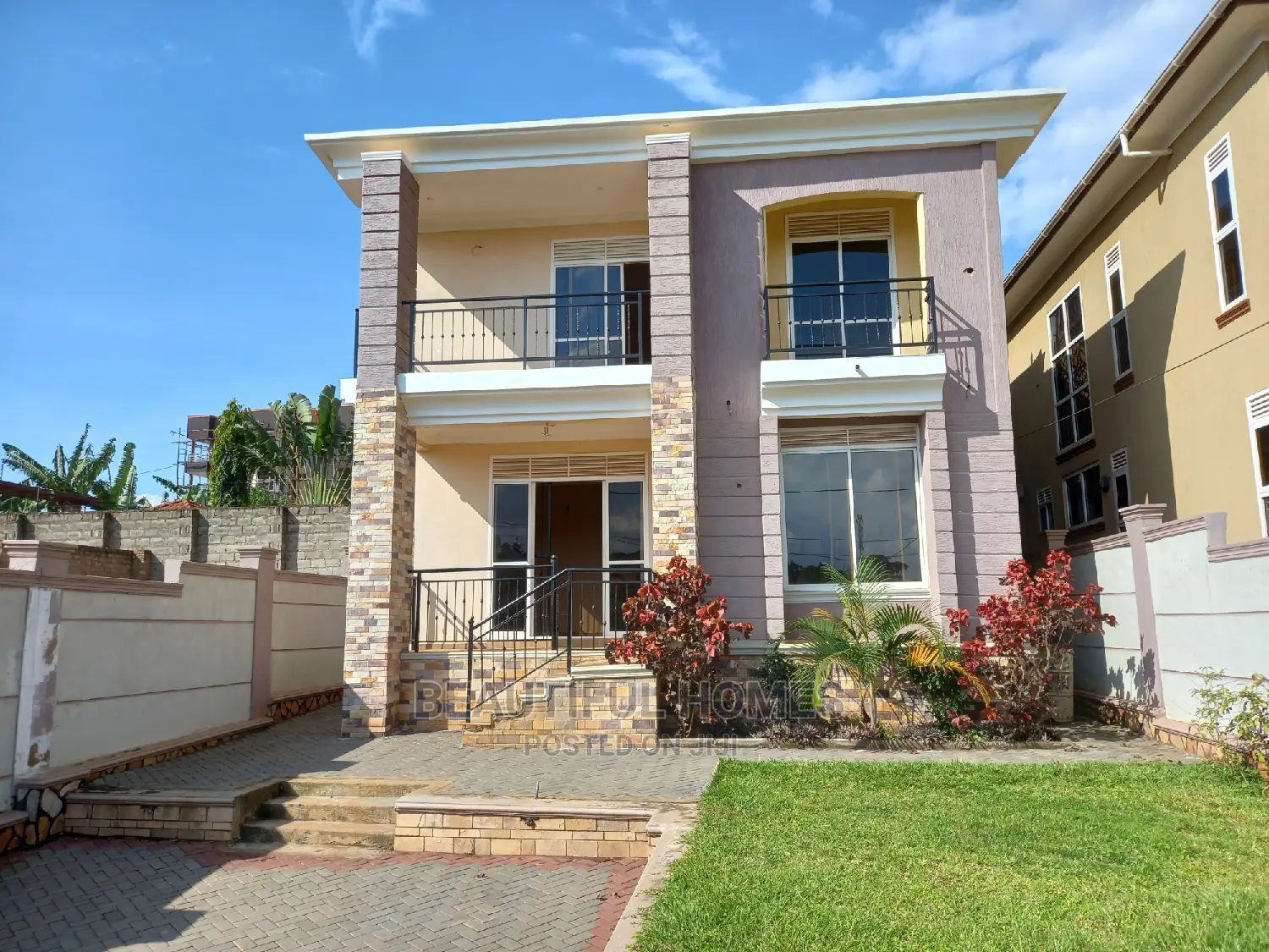 Furnished 4bdrm Mansion in Kira for sale in Kira
