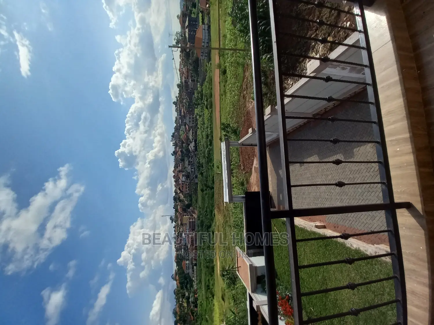 Furnished 4bdrm Mansion in Kira for sale in Kira