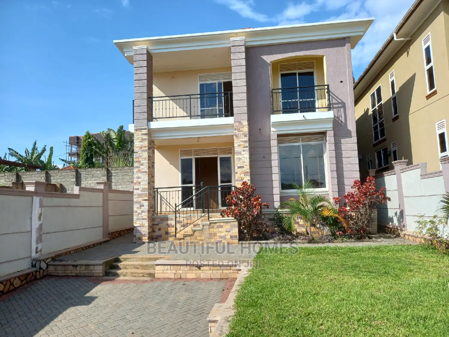 Furnished 4bdrm Duplex in Kira for sale in Kira