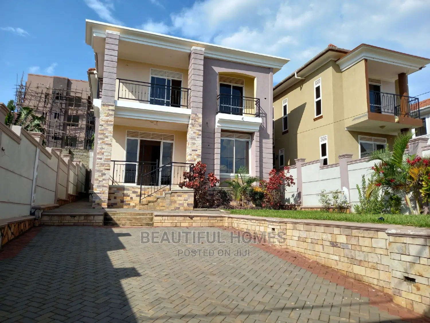 Furnished 4bdrm Duplex in Kira for sale in Kira