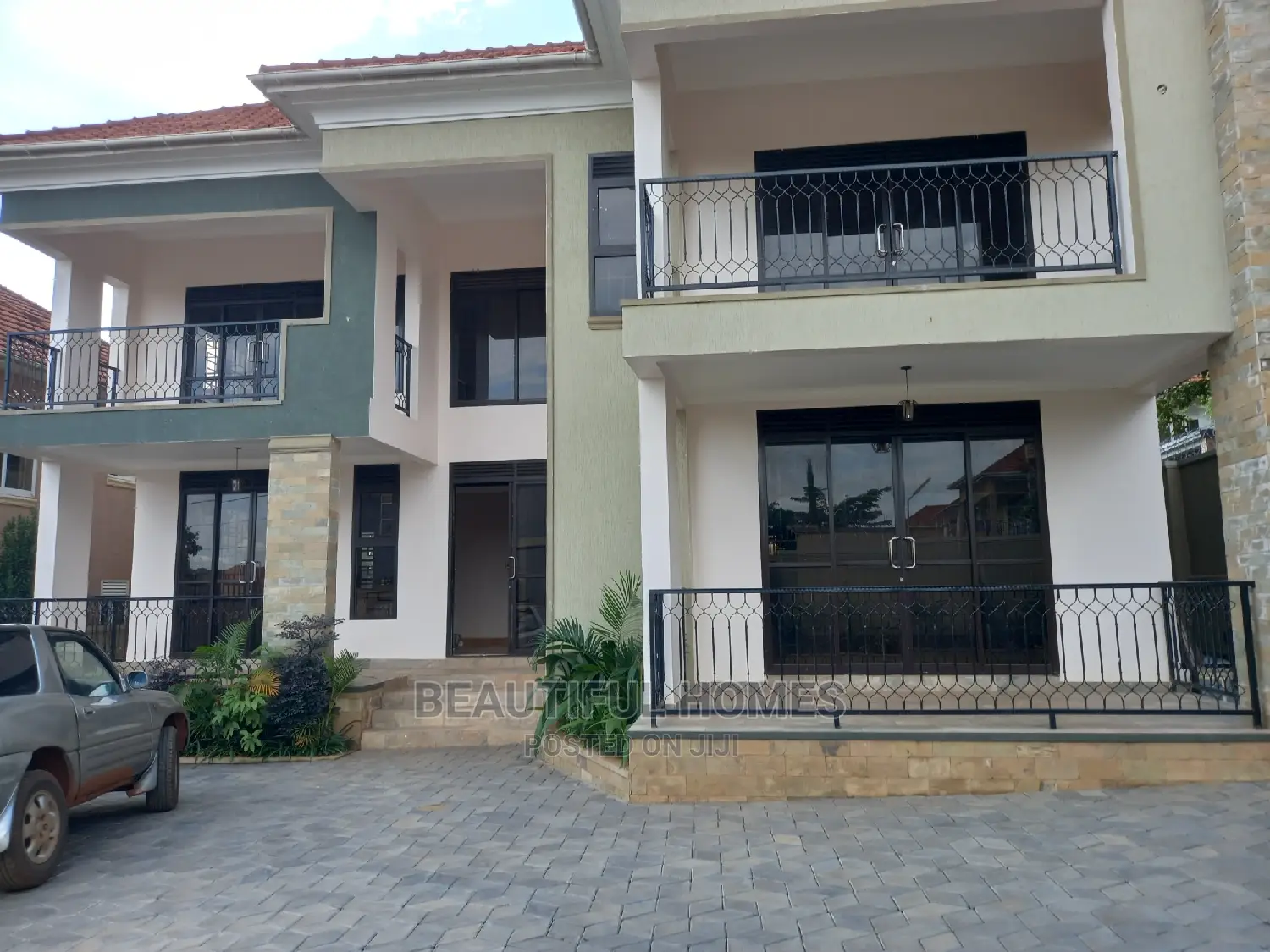 Furnished 6bdrm House in Kira Town, Central Division for sale in Central Division