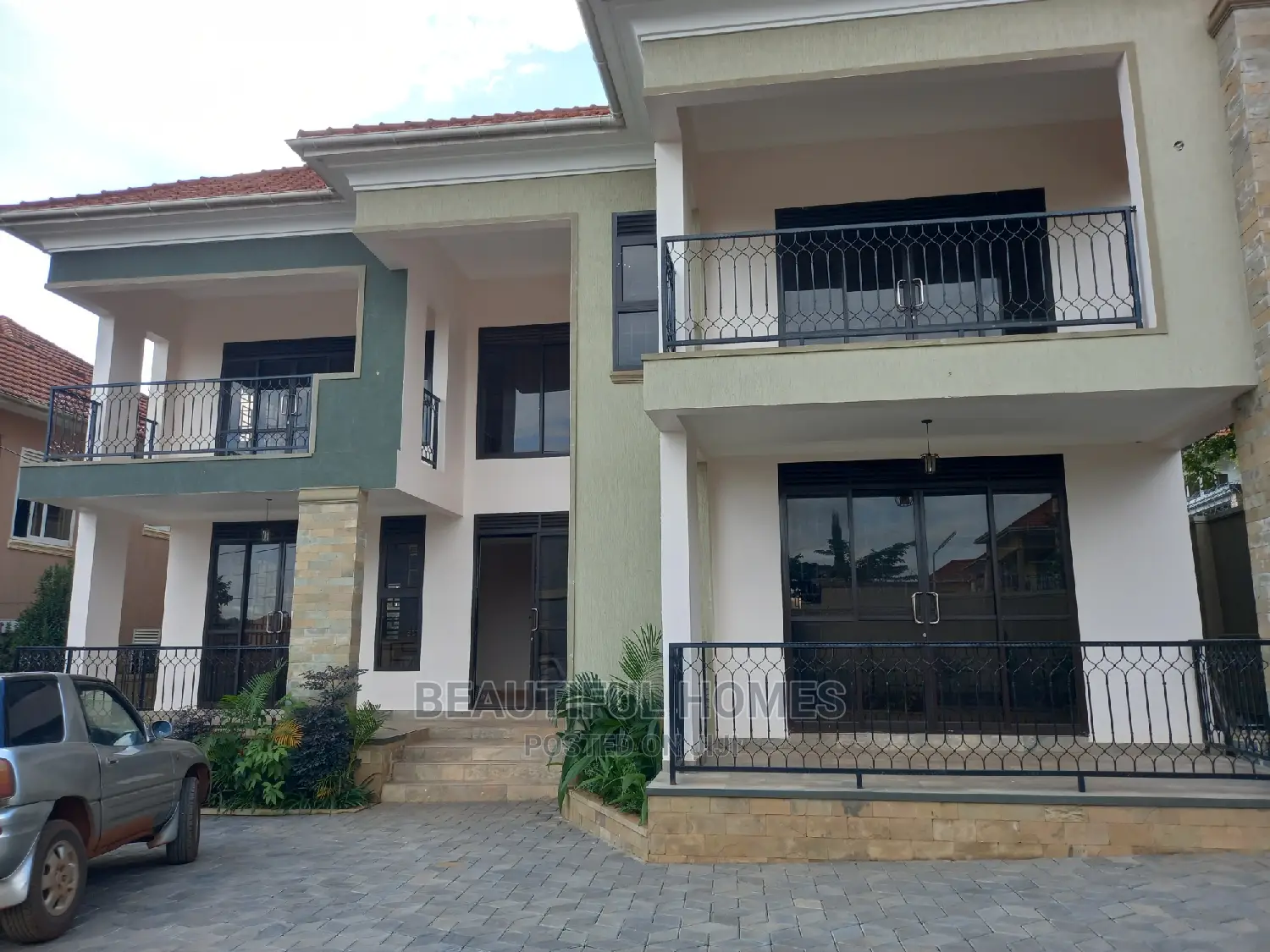 Furnished 6bdrm House in Kira Town, Central Division for sale in Central Division