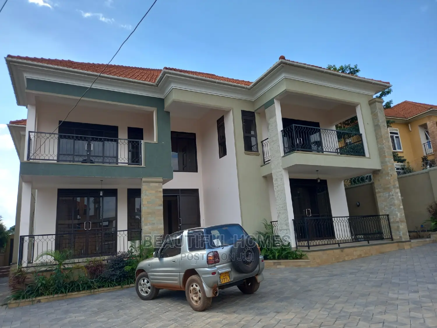 Furnished 6bdrm Mansion in Kira  Wealthy for sale in Kira