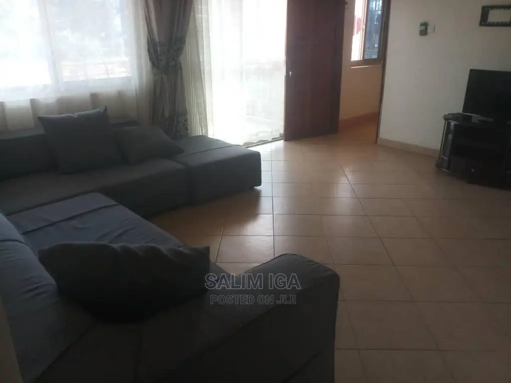 Furnished 2bdrm Block of Flats in Kololo Property, Central Division in Central Division