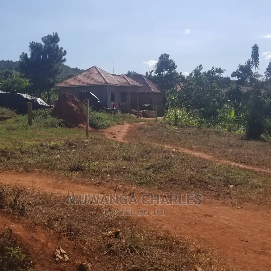 Plots in Gayaza Busika on Quick Sale in Central Division