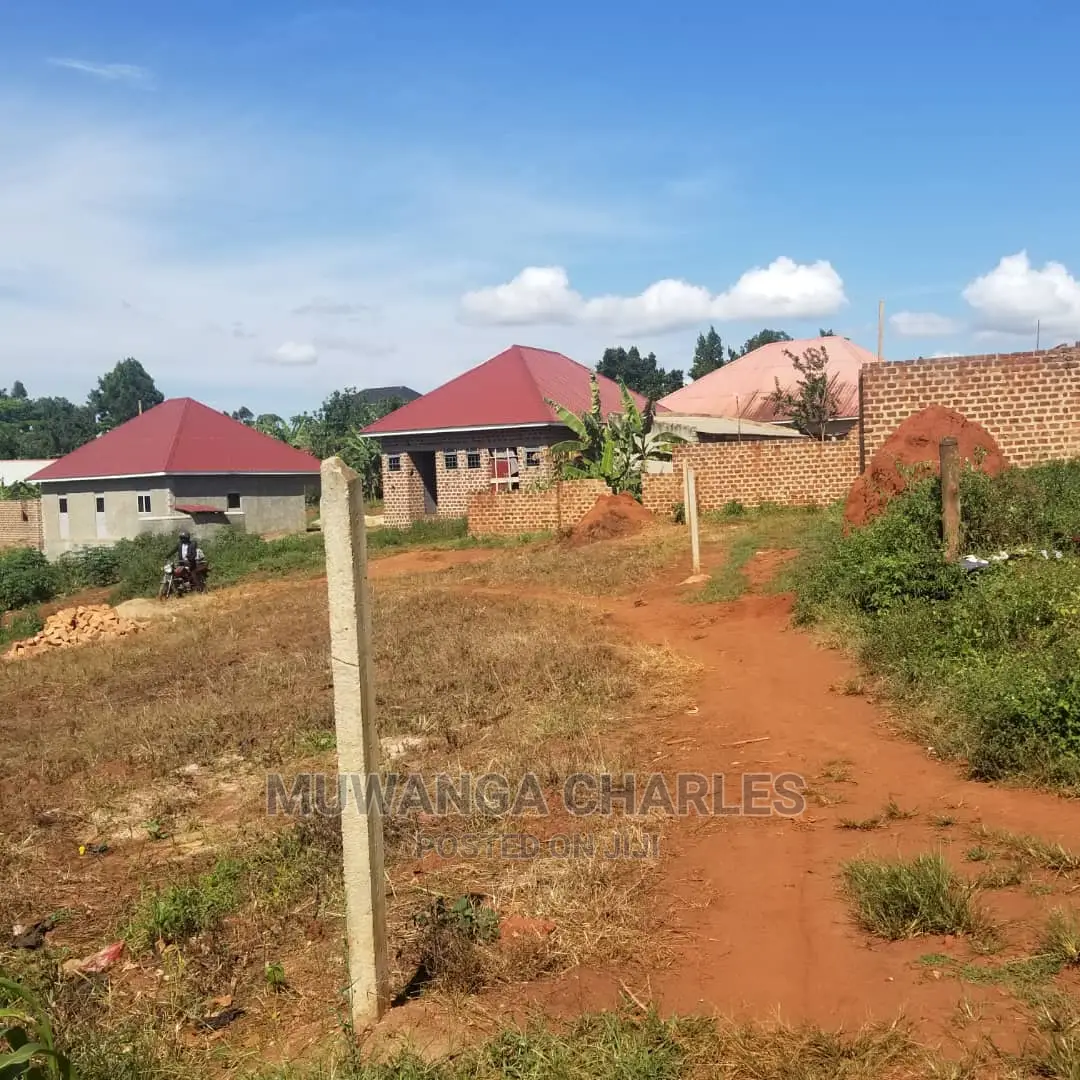 Plot's in Bugema Kalungu on Quick Sale in Central Division