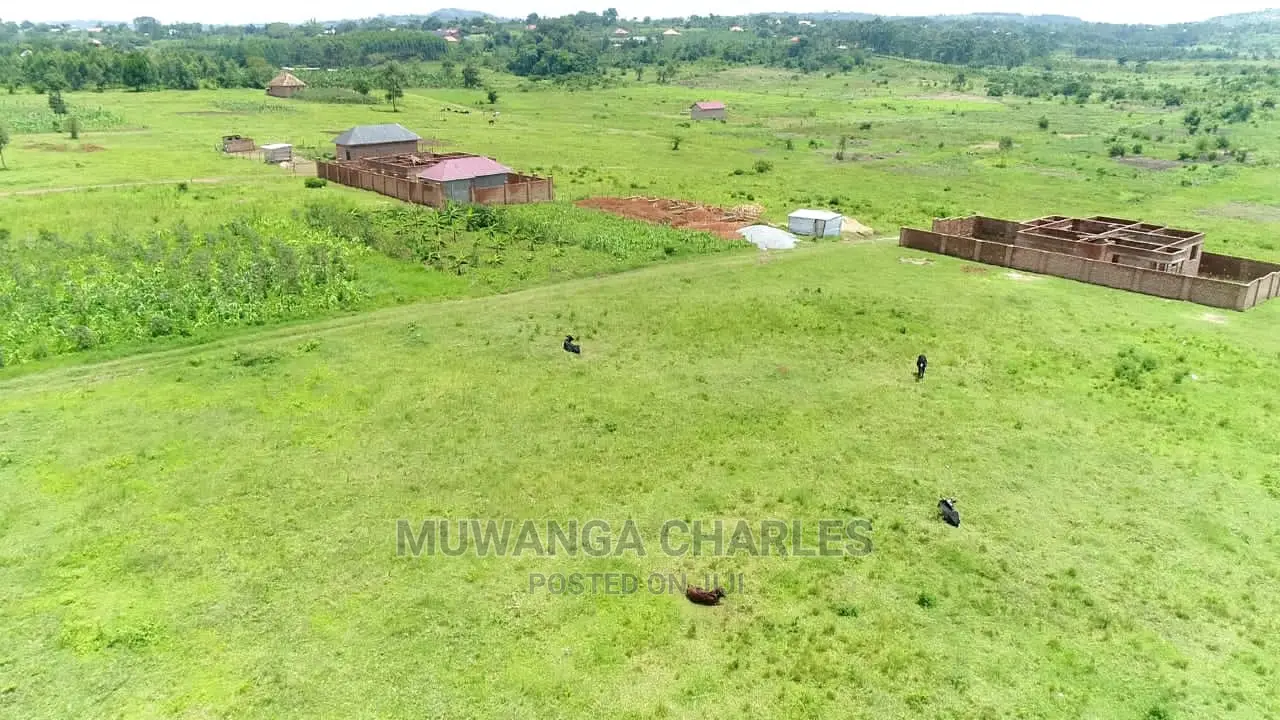 Plot's in Gayaza Nakwero on Quick Sale in Central Division