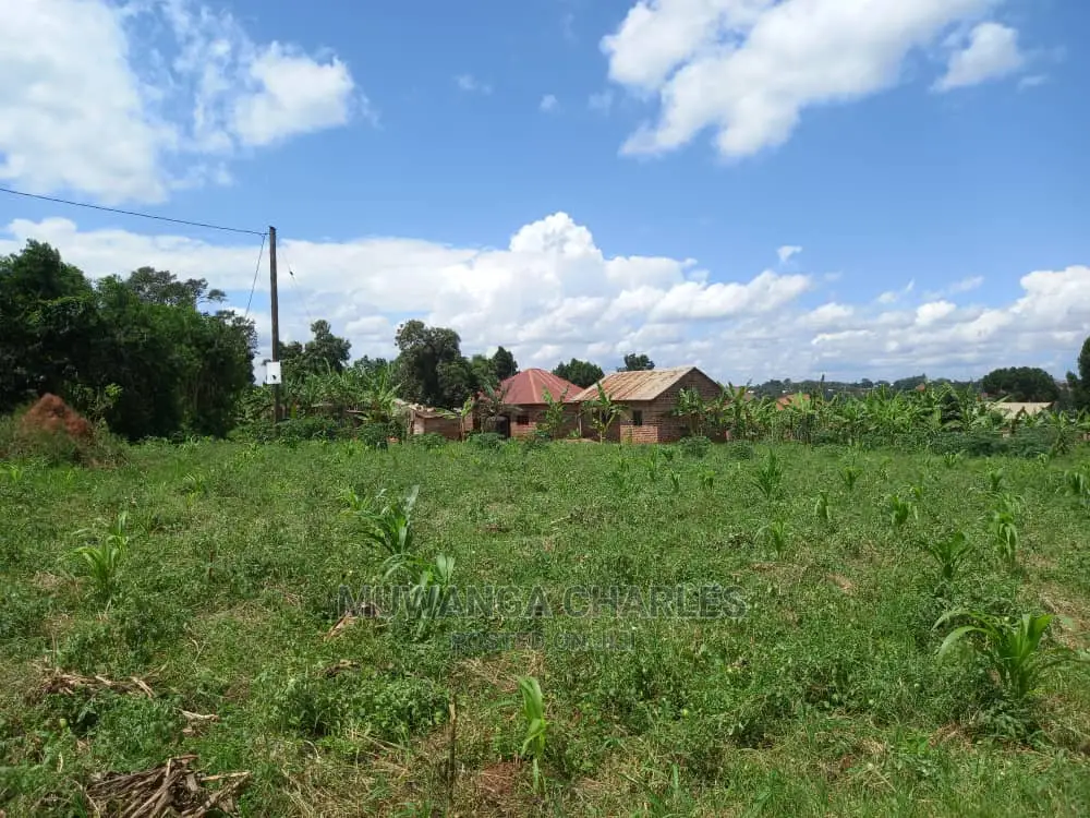 Plots in Gayaza Kalungu in Central Division