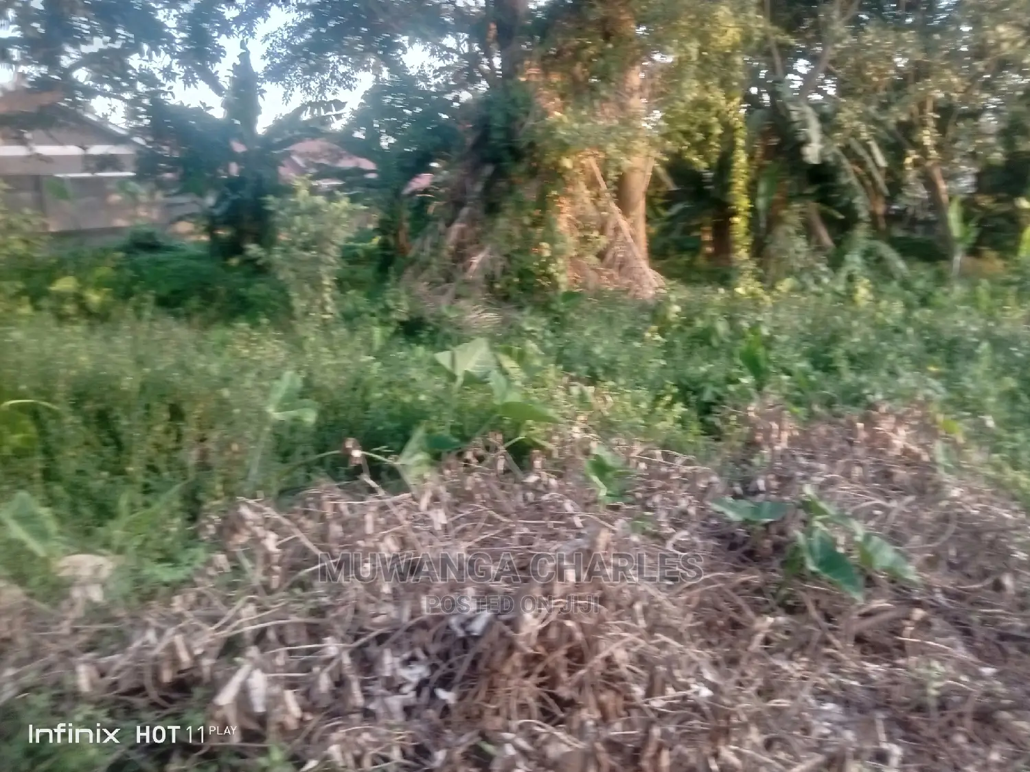 Plots in Kisasi Ssebagala Road on Quick Sale in Central Division