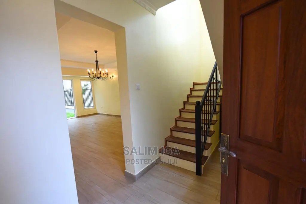 4bdrm Duplex in Kololo Property, Central Division for rent in Central Division