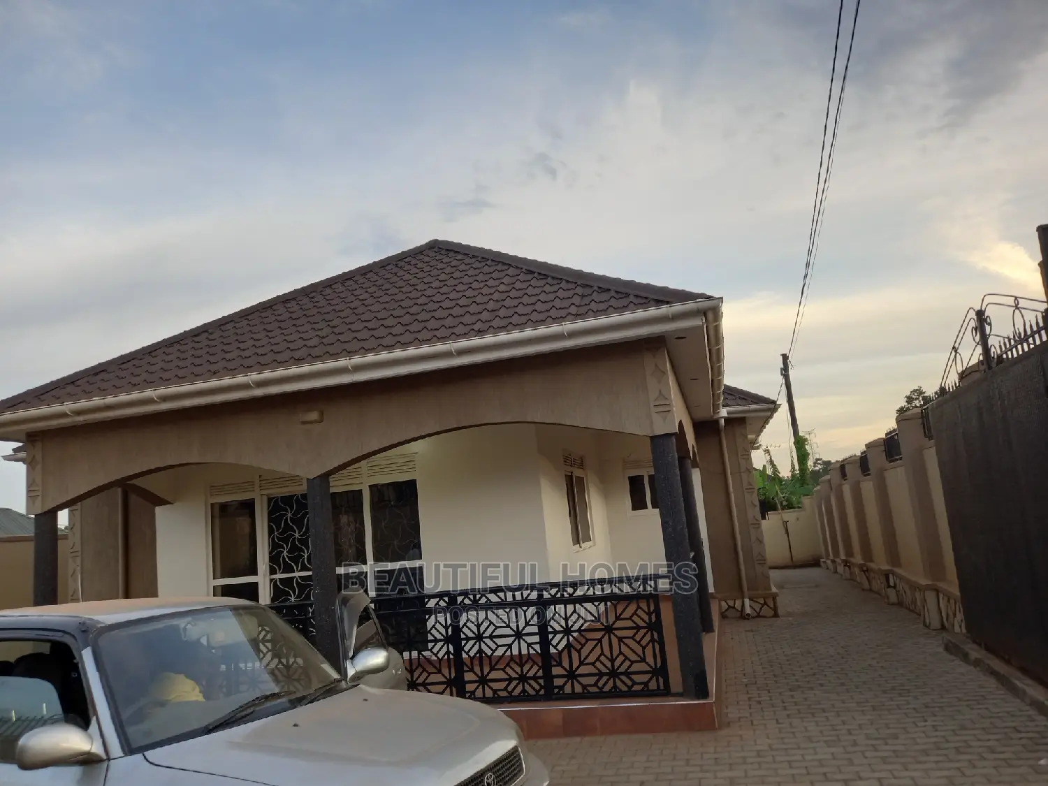 Furnished 4bdrm Bungalow in Kira for sale in Kira
