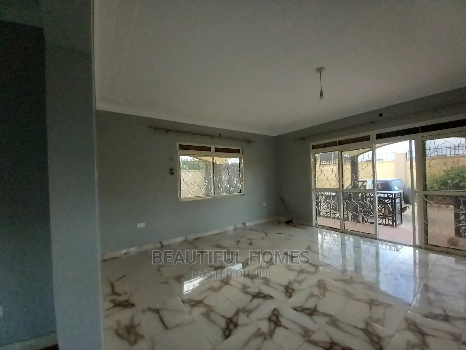 Furnished 4bdrm Bungalow in Kira for sale in Kira