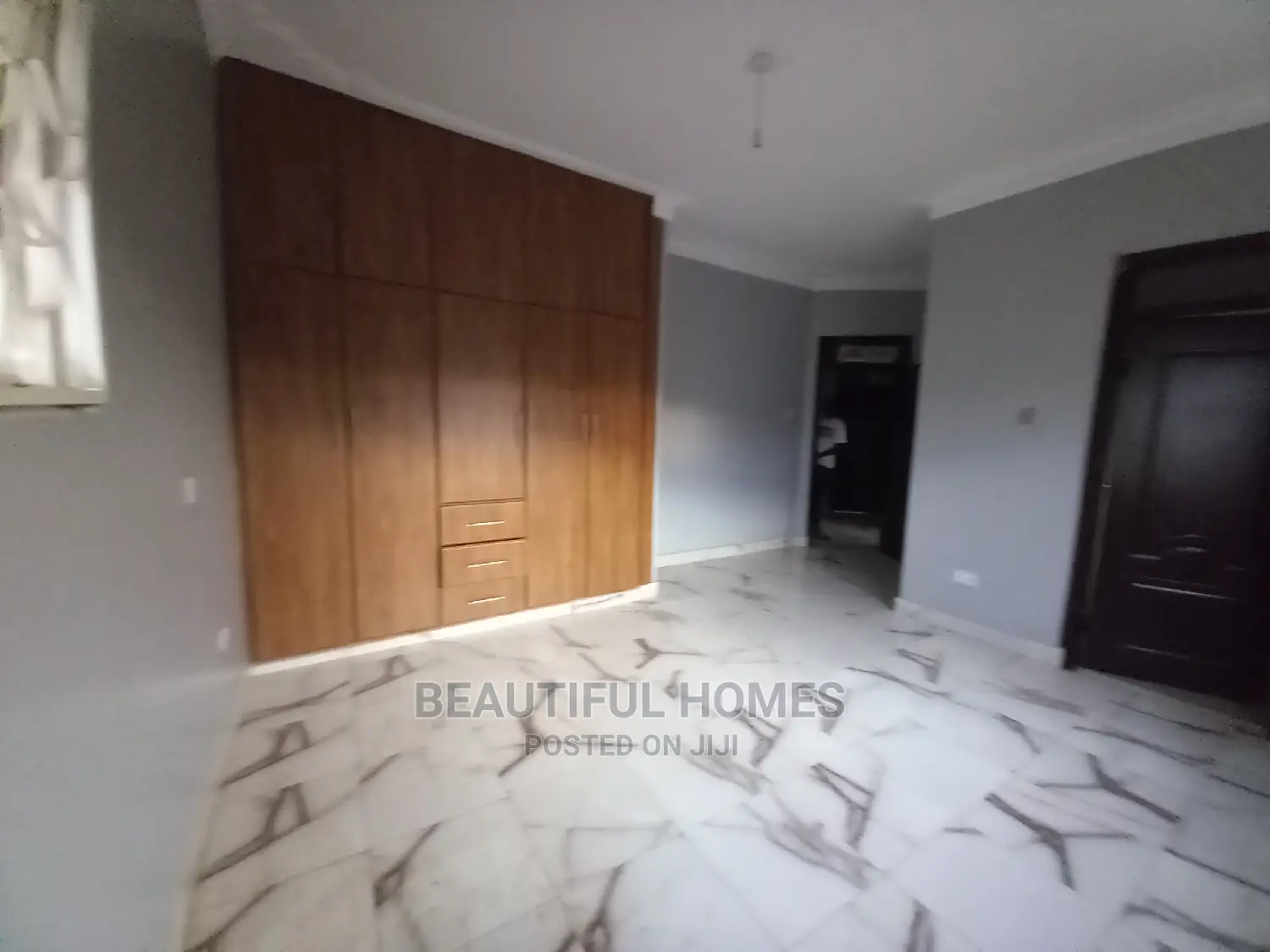 Furnished 4bdrm House in Kira for sale in Kira