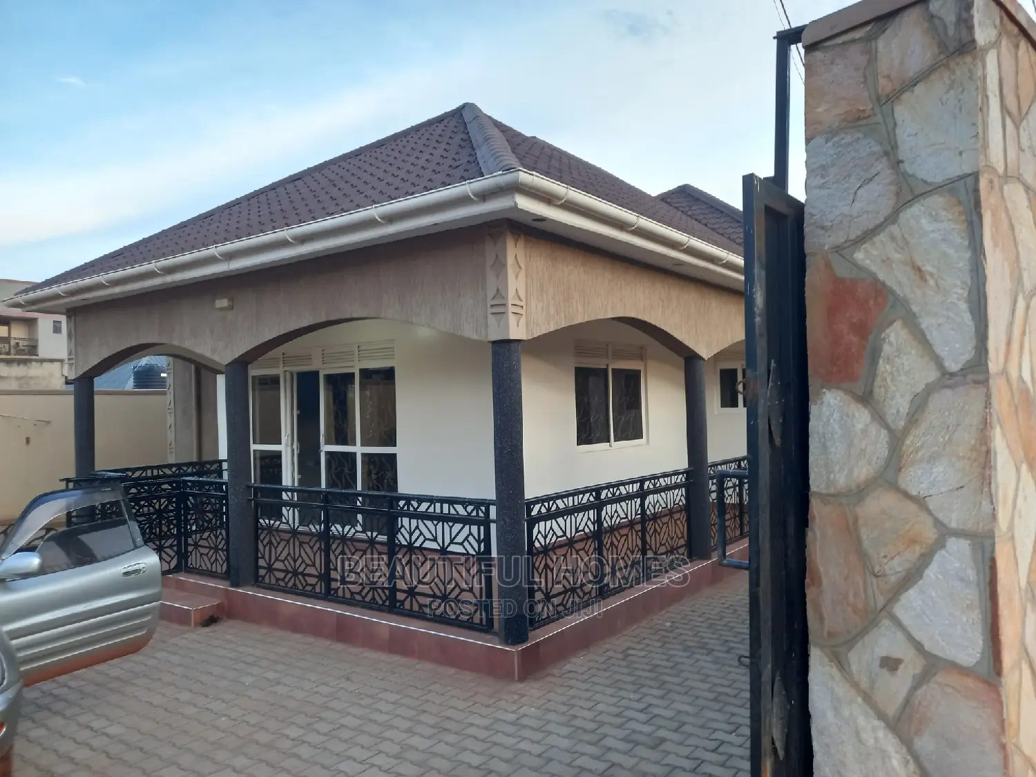 Furnished 4bdrm House in Kira for sale in Kira