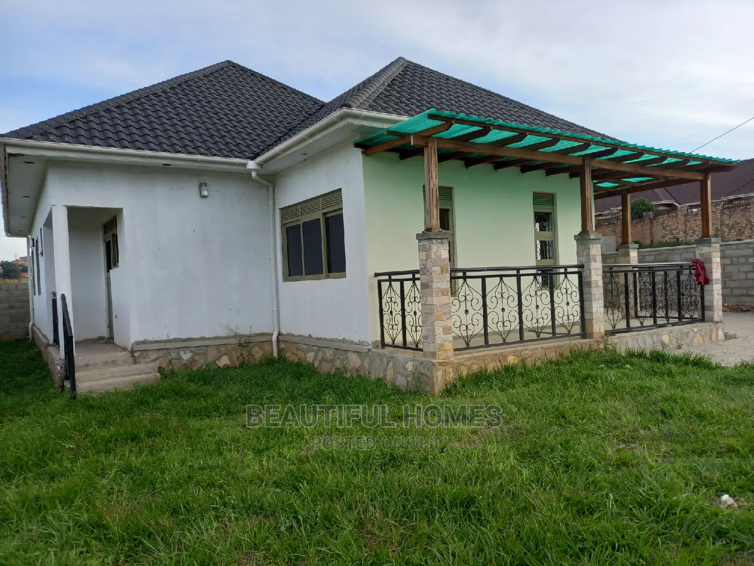 Furnished 4bdrm House in Kyaliwajjara, Central Division for sale in Central Division